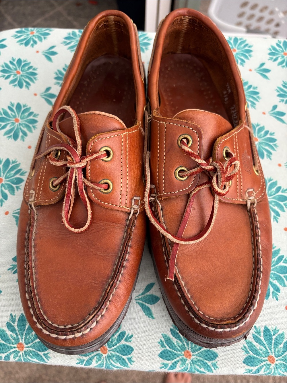 Dexter Tan Leather Lace-Up Boat Loafers
